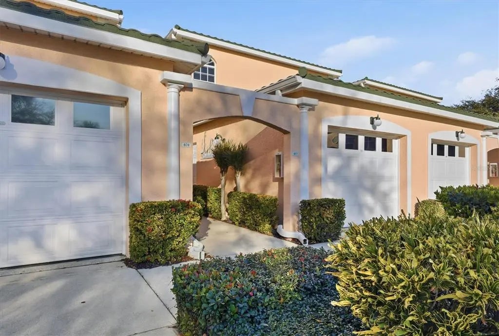 404 Gondola Park Drive 404, VENICE