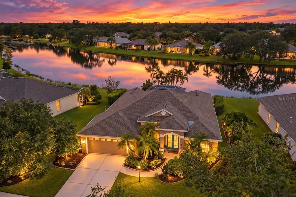 11915 Clubhouse Drive, LAKEWOOD RANCH