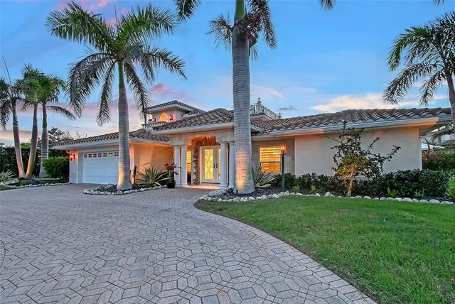 571 Birdie Lane, LONGBOAT KEY