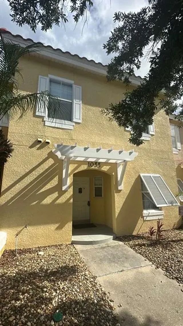 1055 Park Ridge Circle, KISSIMMEE