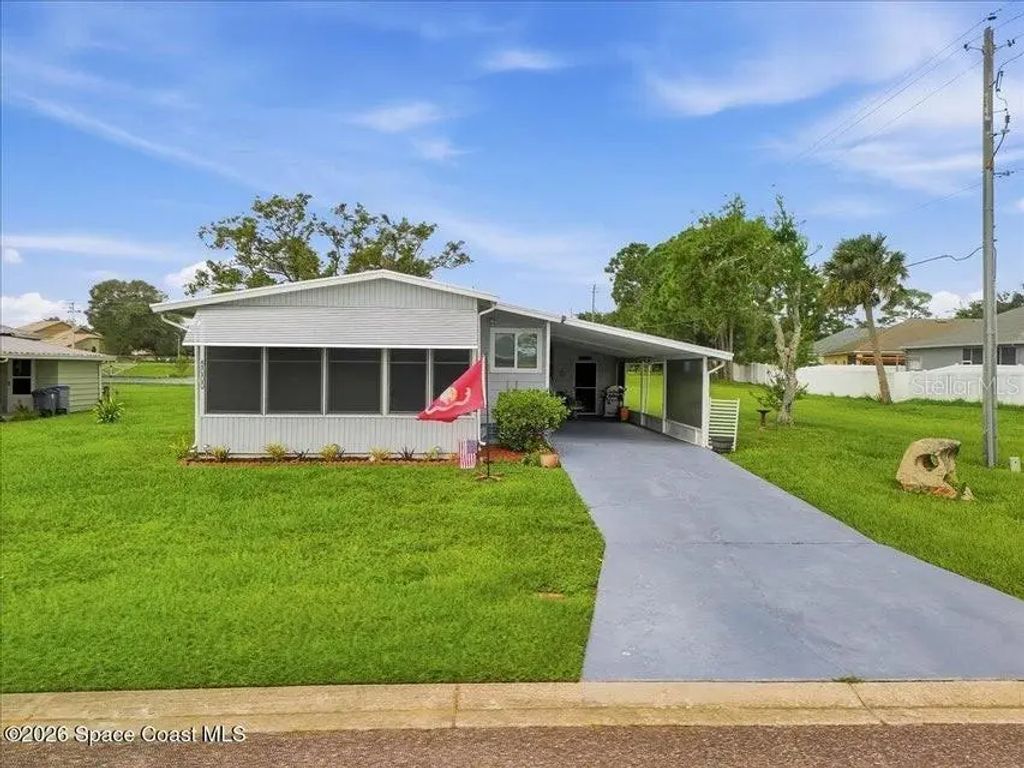 5000 Santa Anna Avenue, TITUSVILLE