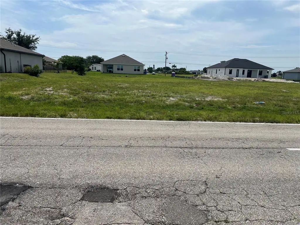 2612 Santa Barbara Boulevard N, CAPE CORAL