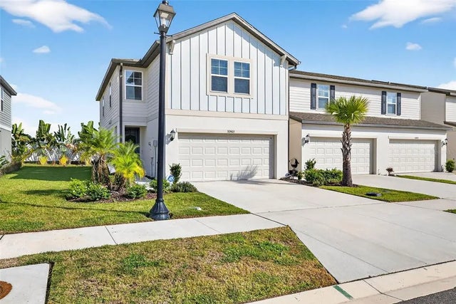 32463 Limitless Place, WESLEY CHAPEL