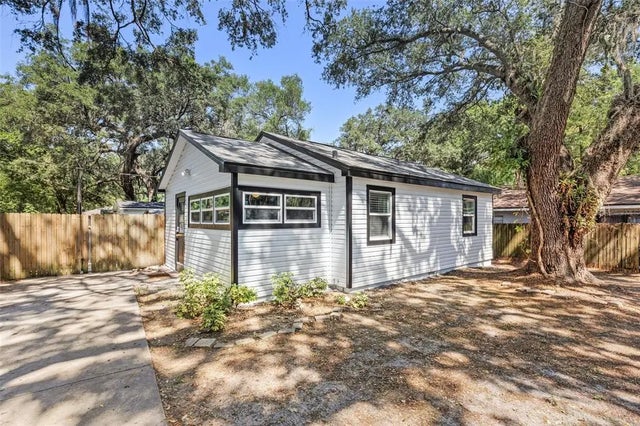 6806 N 17th Street, TAMPA