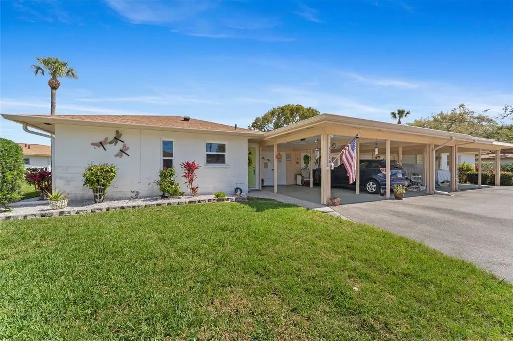 5061 Live Oak Circle, BRADENTON