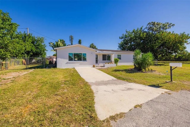 204 Alabama Court, LEHIGH ACRES