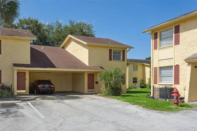 7604 La Mesita Court, TAMPA