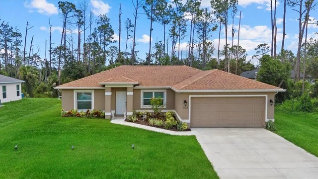 1983 Longstroth Avenue, NORTH PORT