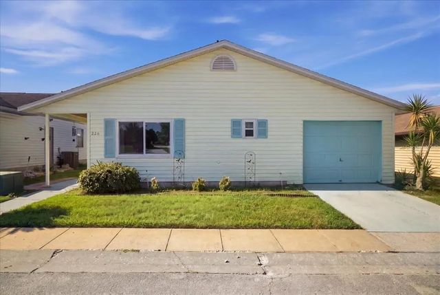 2240 Sea Island Circle N, LAKELAND