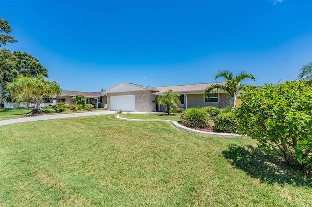 13483 87th Avenue, SEMINOLE