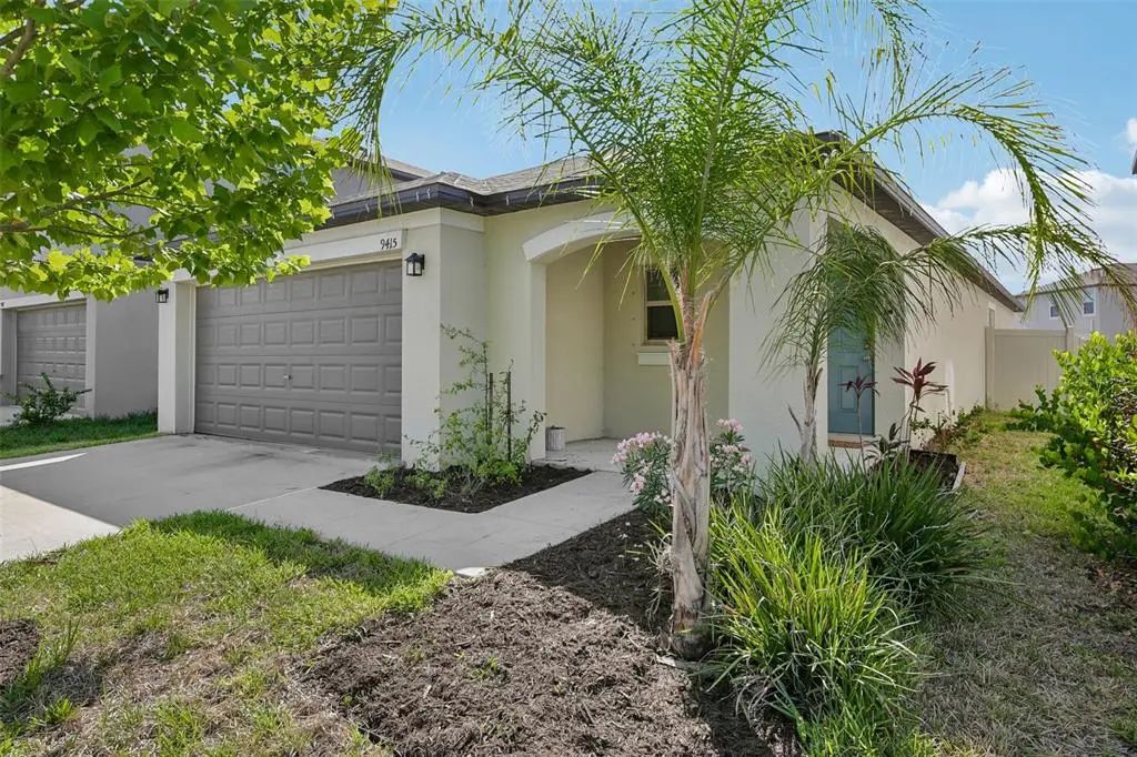 9415 Lemon Drop Loop, SUN CITY CENTER