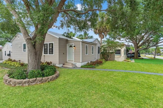 921 W Coral Street, TAMPA