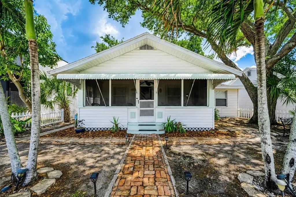3829 2nd Avenue N, ST. PETERSBURG