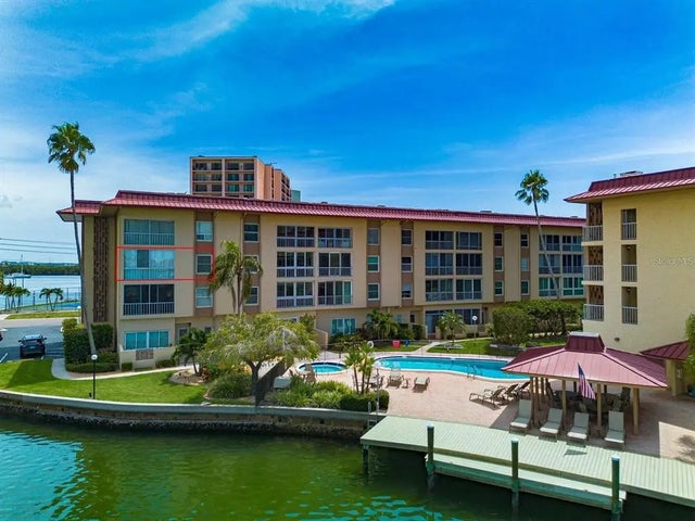 105 Island Way 138, CLEARWATER BEACH