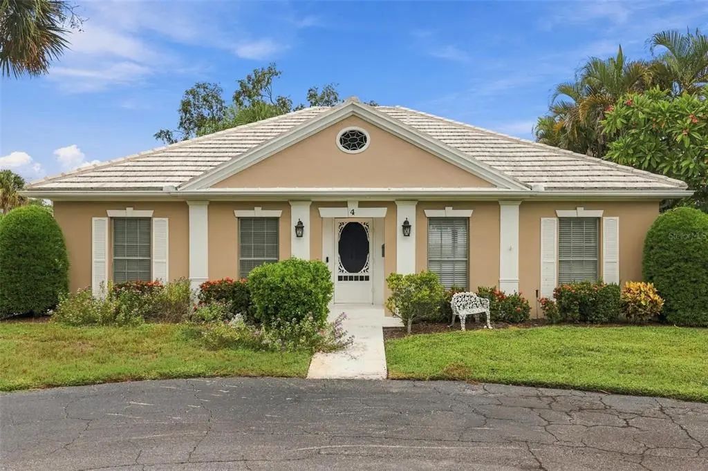 4 Antigua Circle 6, ENGLEWOOD