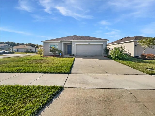 200 Garnet Avenue, KISSIMMEE