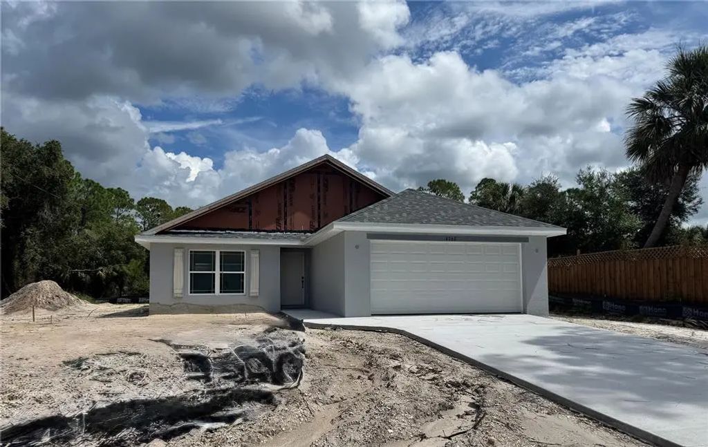 4762 Addley Ave., NORTH PORT