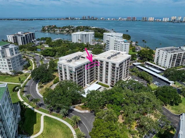 150 Belleview Boulevard 704, BELLEAIR
