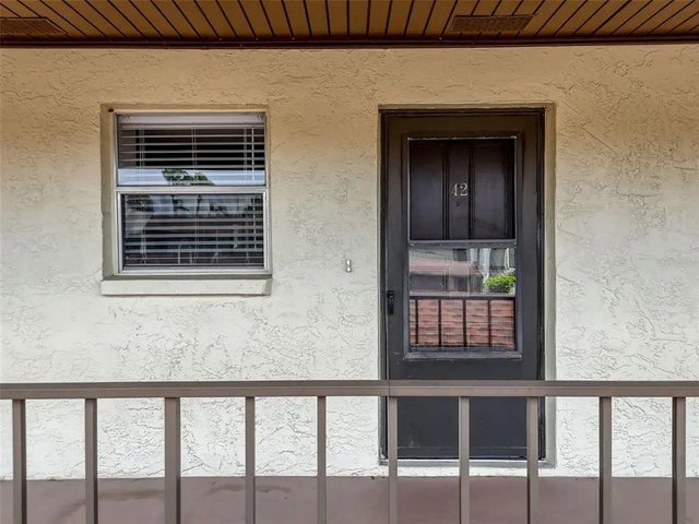 1100 East Bay Drive 42, LARGO