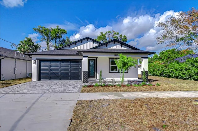 3213 W Aileen Street, TAMPA