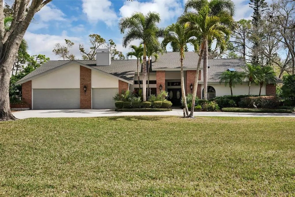 7307 Weeping Willow Drive, SARASOTA