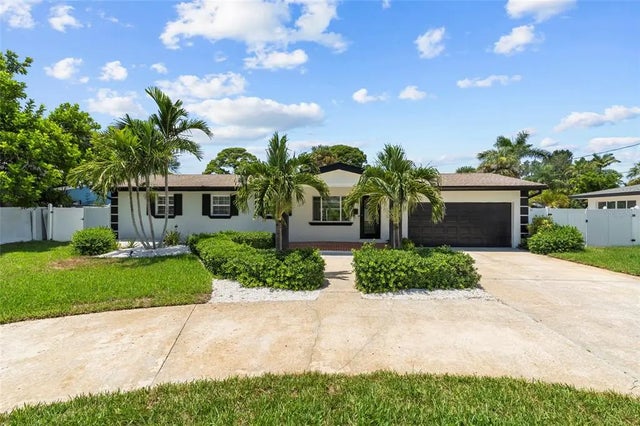 4440 Huntington Street Ne, ST PETERSBURG
