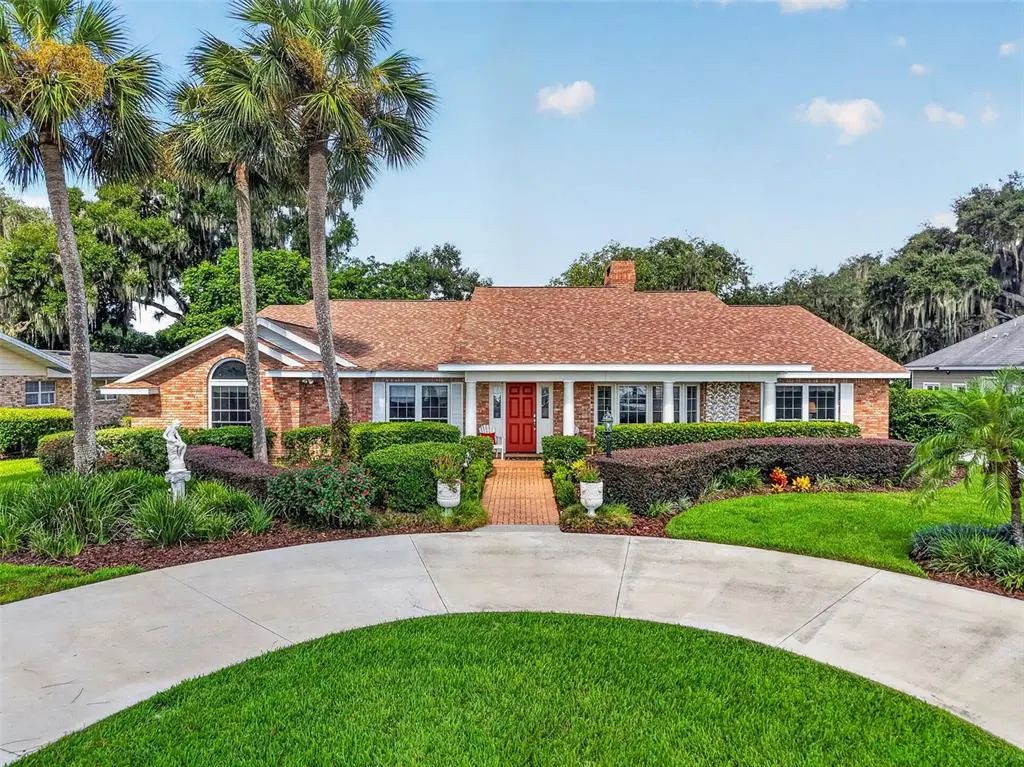 3081 Lakeshore Drive, MOUNT DORA