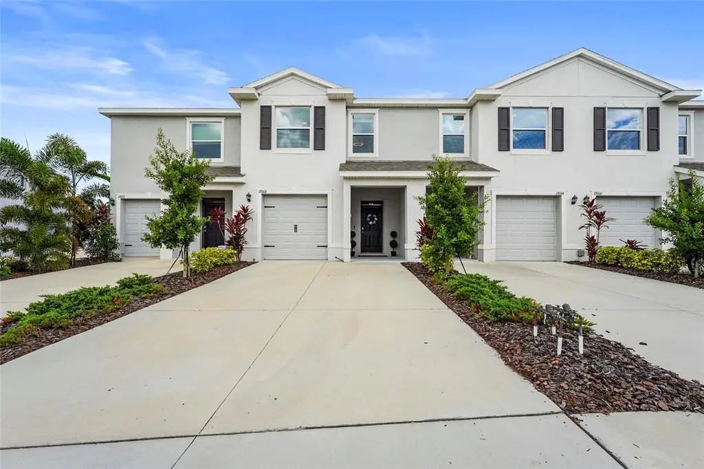 17668 Crescent Moon Loop, BRADENTON
