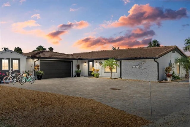 7530 Whitcomb Street, ENGLEWOOD