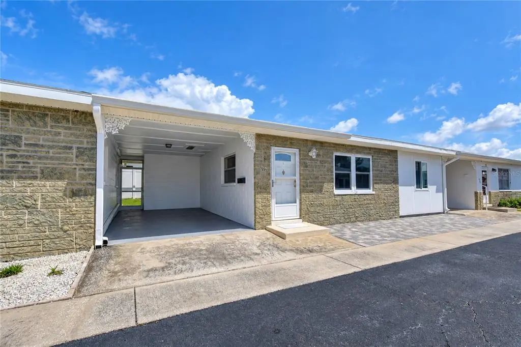 12400 Park Boulevard 419, SEMINOLE