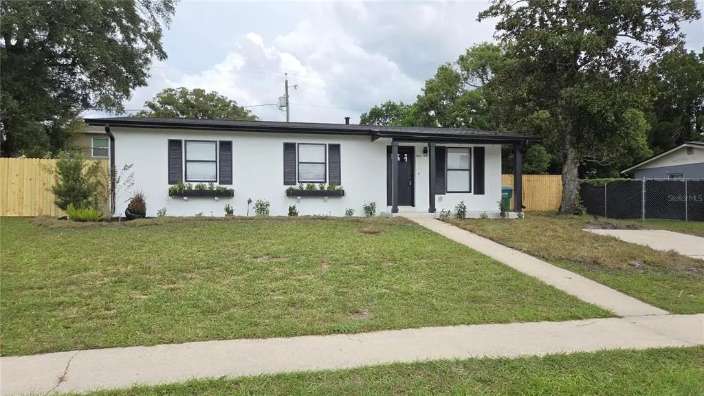 1031 Cobblestone Avenue, DELTONA