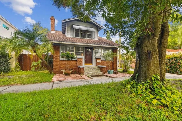 1814 Bay Street Ne, ST PETERSBURG