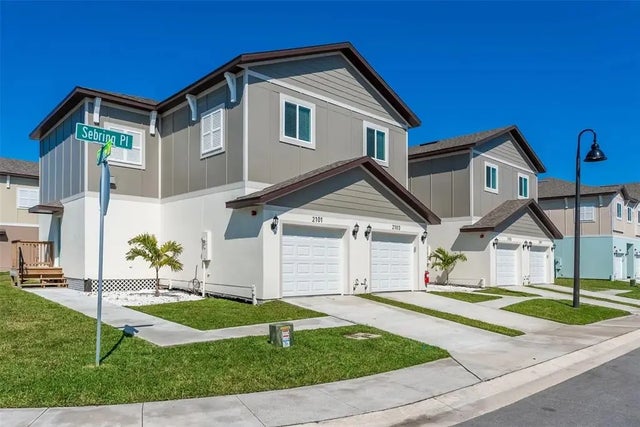 2111 Sebring Place, CLEARWATER