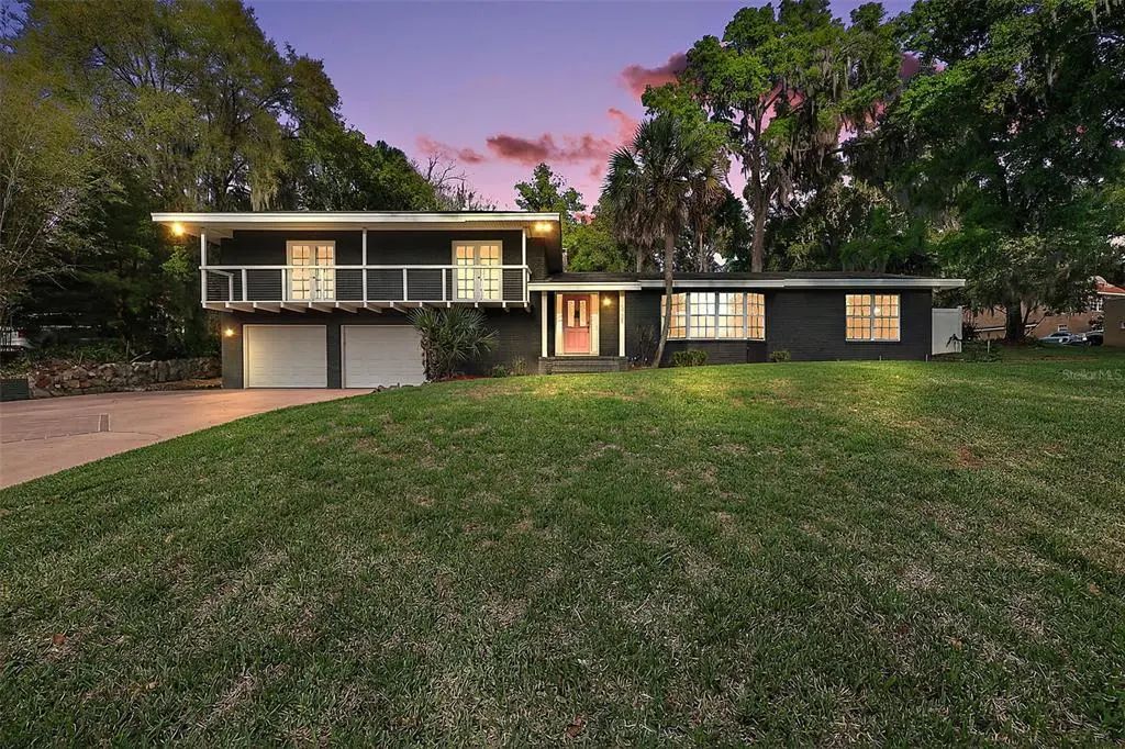 1039 Lake Gracie Drive, EUSTIS