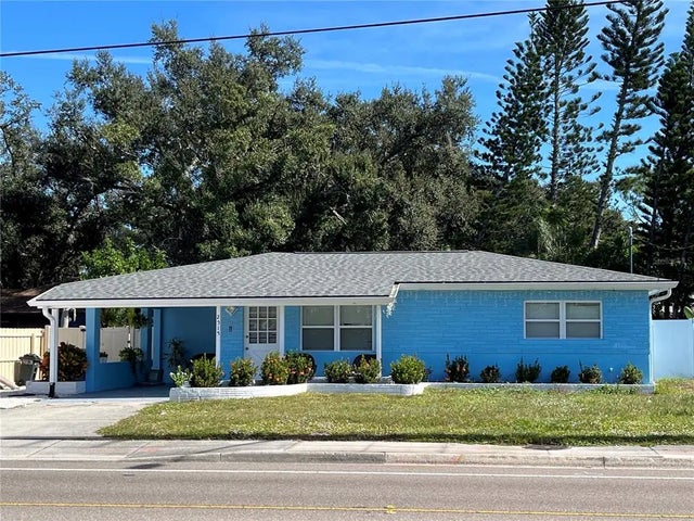 2515 Mcintosh Road, SARASOTA