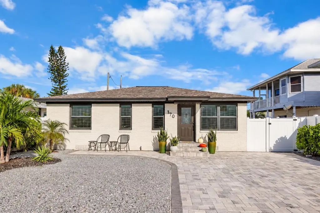 170 145th Avenue E, MADEIRA BEACH