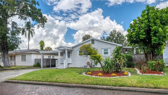 913 W Fribley Street, TAMPA
