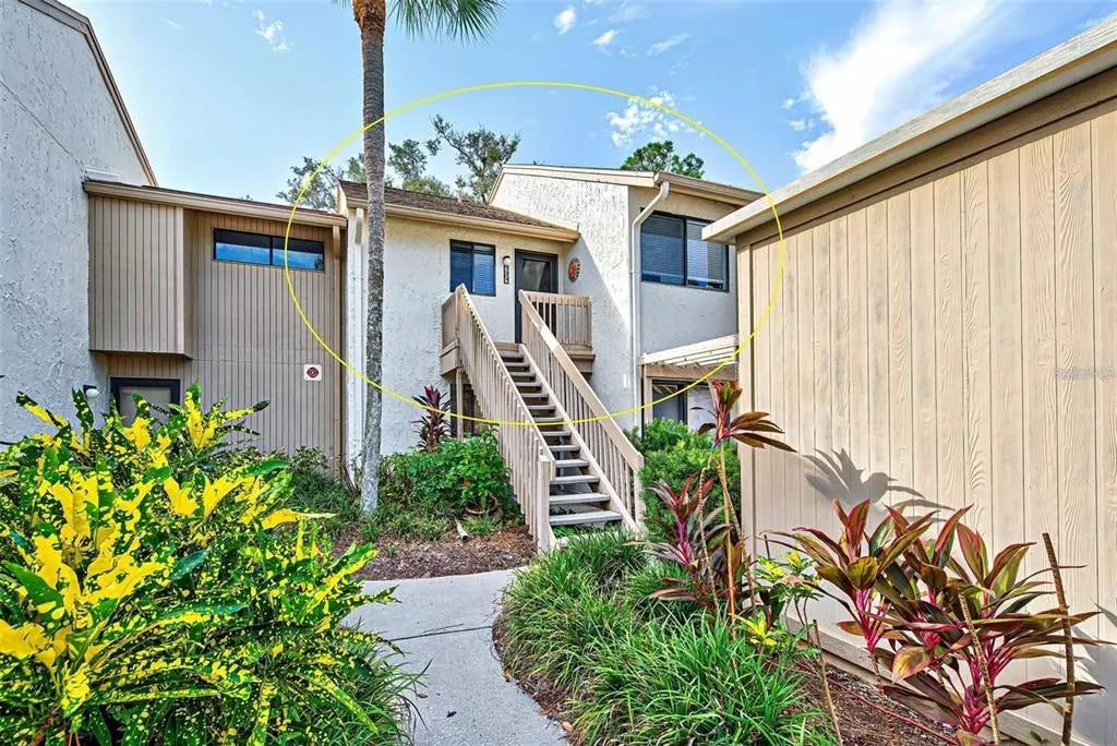 656 Bird Bay Circle 11, VENICE