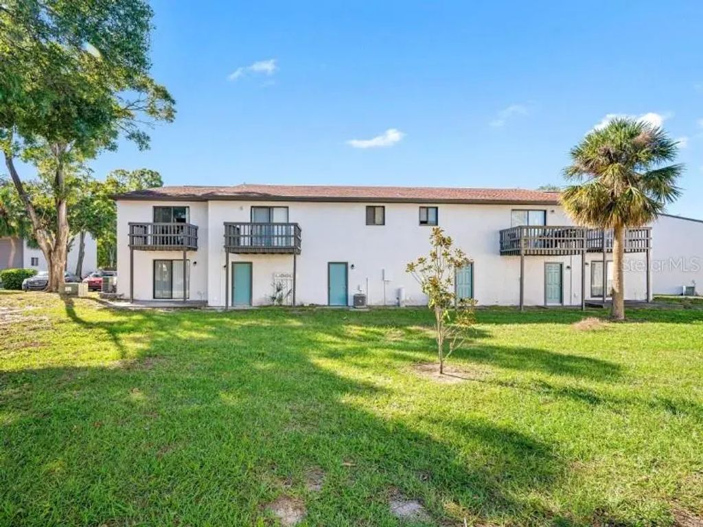 4701 31st Street S B2, ST PETERSBURG