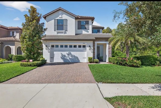19700 Roseate Drive, LUTZ
