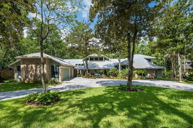 20 Twelve Oaks Trail, ORMOND BEACH