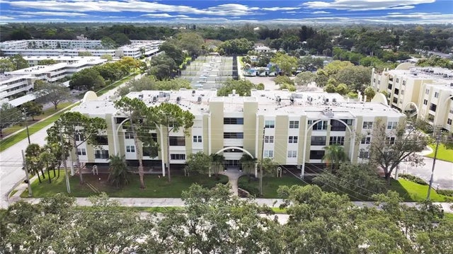 4681 1st Street Ne 209, ST PETERSBURG