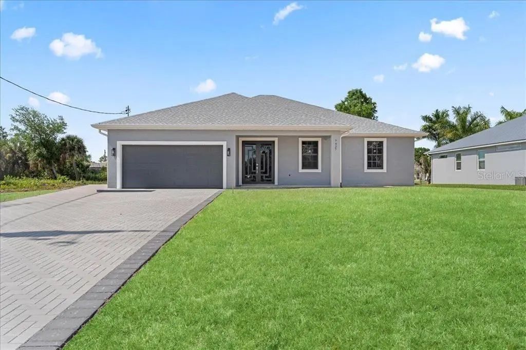 7427 Sea Mist Drive, PORT CHARLOTTE