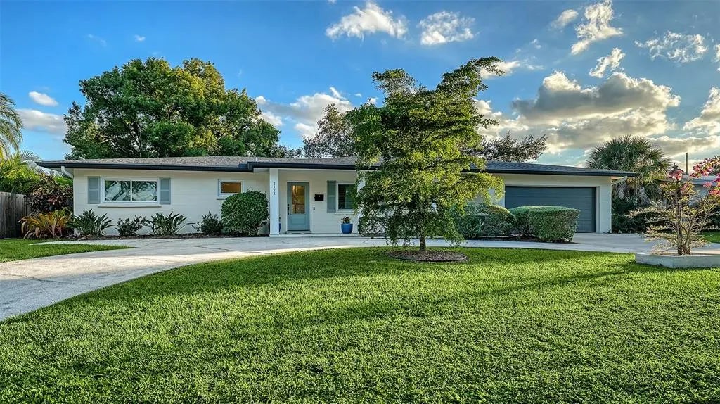 2426 Wisteria Street