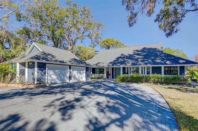 4202 Deepwater Lane, TAMPA