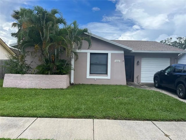 2010 Santiago Way S, CLEARWATER