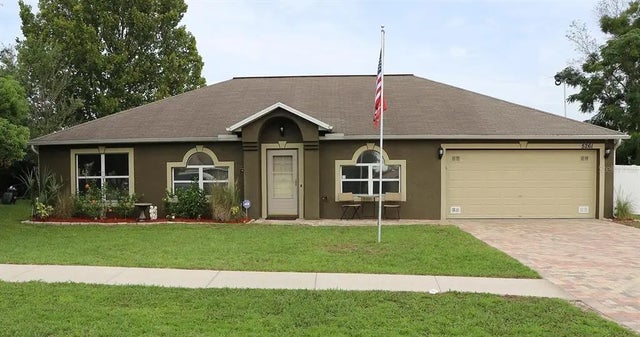 5261 Woodridge Lane, SPRING HILL