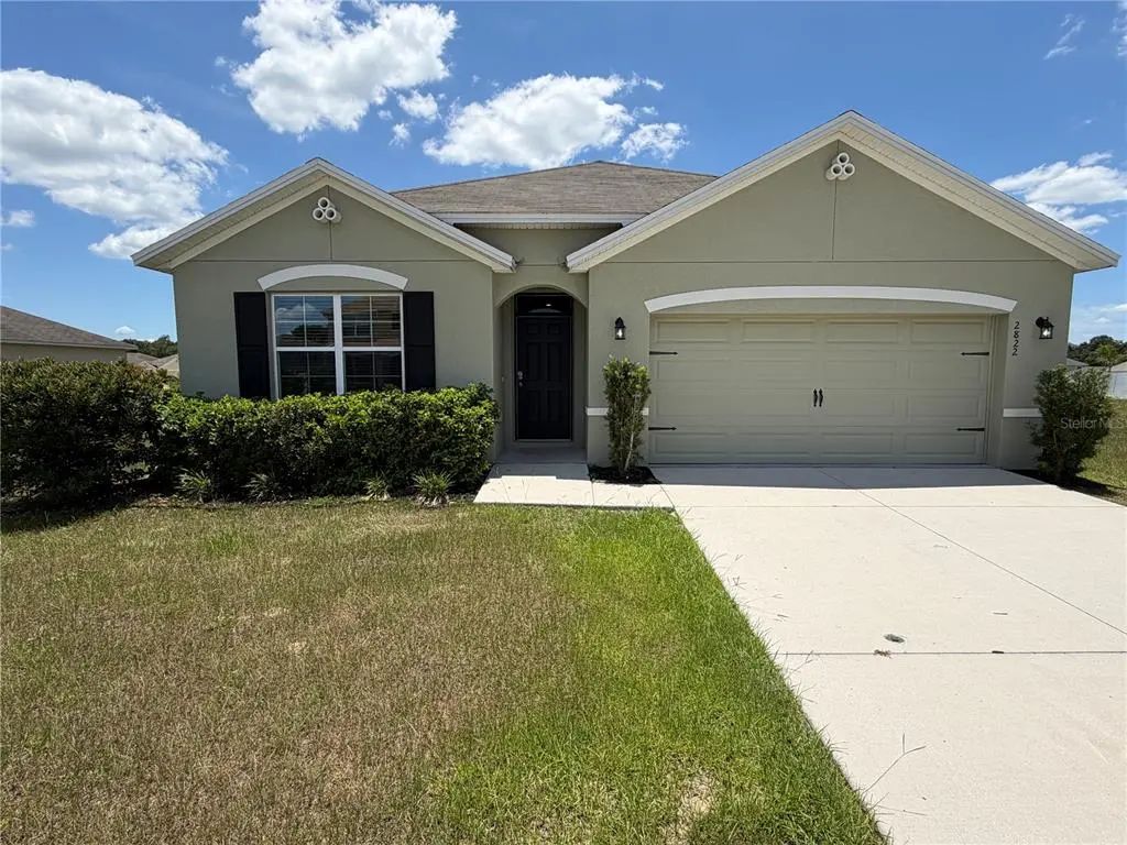 2822 Ne 44th Road, OCALA