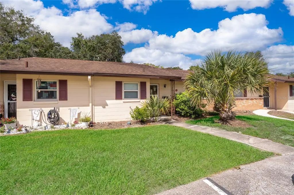 6 Villa Villar Court 60, DELAND