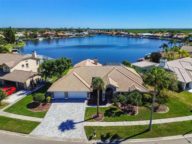 4918 E Longboat Boulevard, TAMPA